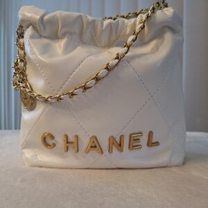 Unlisted Quality Fashion